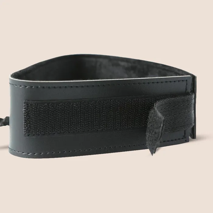 Male Sex Toys Sportsheets International Inc Sportsheets Leash Collar adjustable hook loop closure Male Sex Toys Sportsheets International Inc Sportsheets Leash Collar adjustable hook loop closure