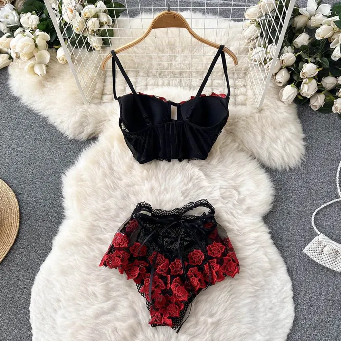 Sinderella Anal Crimson Bloom Lingerie Set